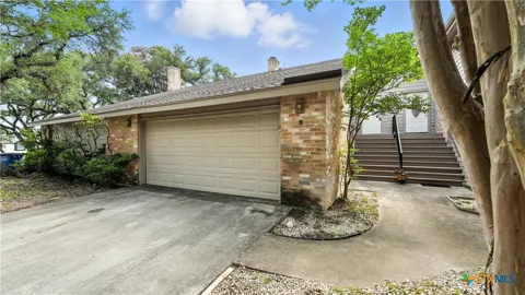 8 Oak Villa Road