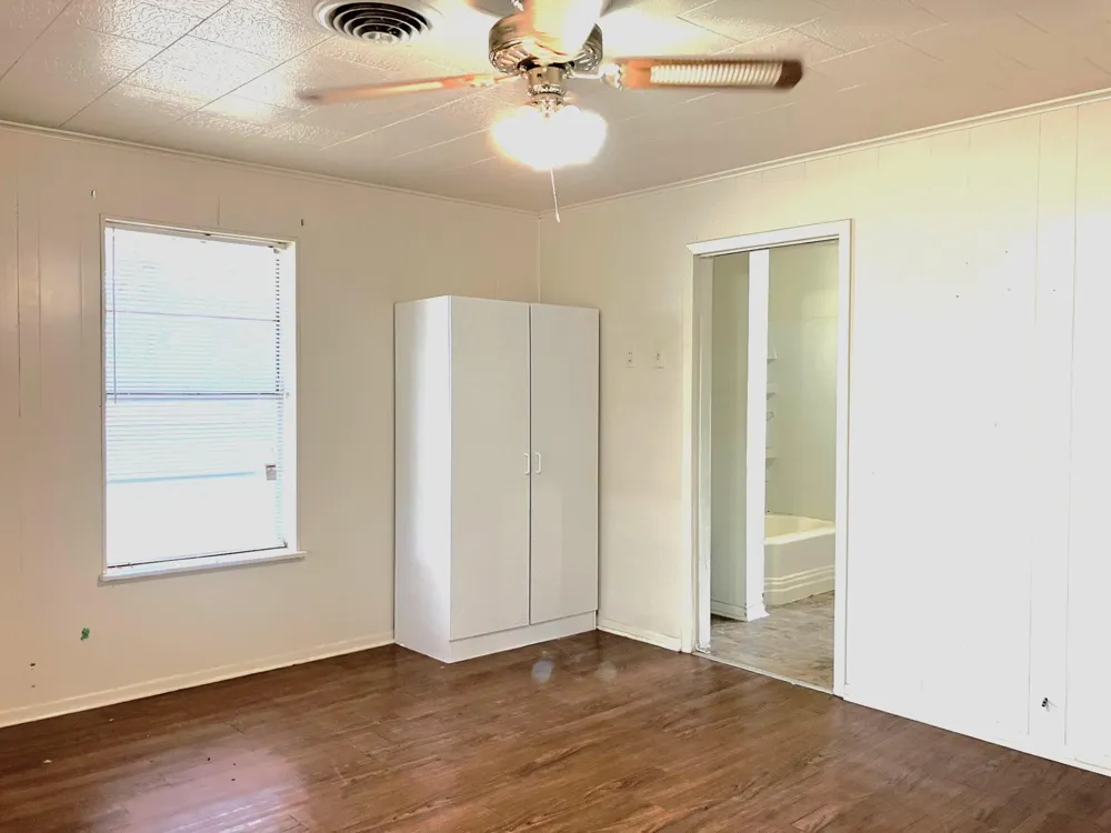 487 Us Highway 77a Cuero, TX 77954