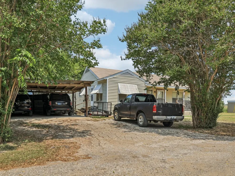 Bluebonnet Road Lockhart, TX 78644