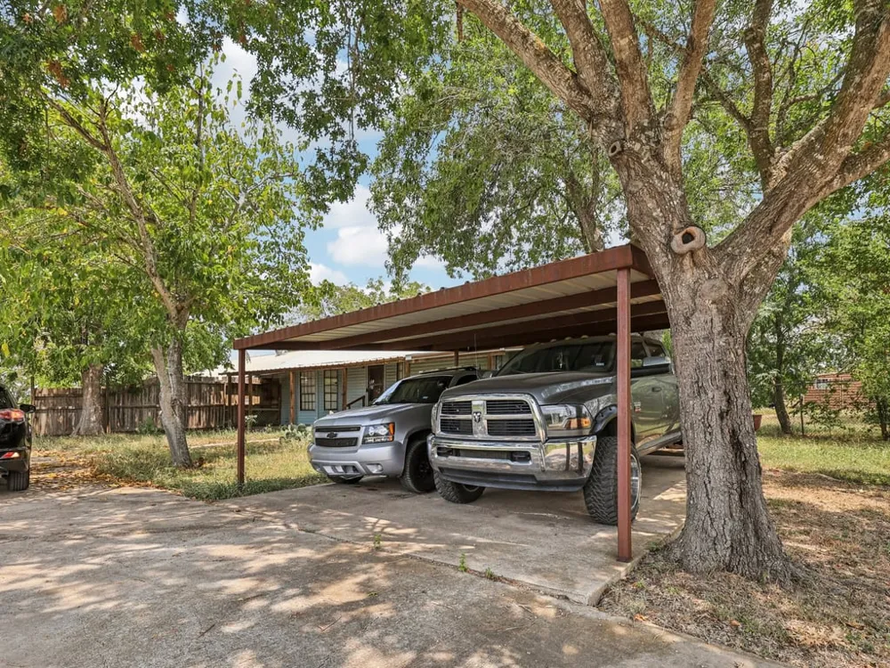Bluebonnet Road Lockhart, TX 78644