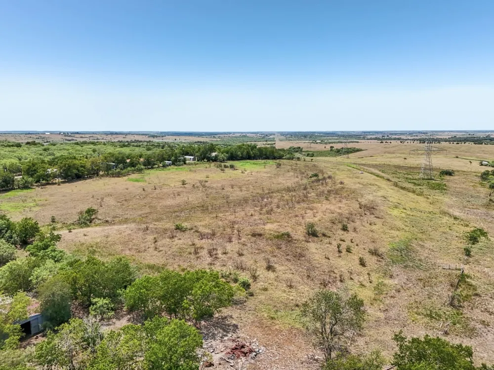 Hwy 183 Highway Lockhart, TX 78640