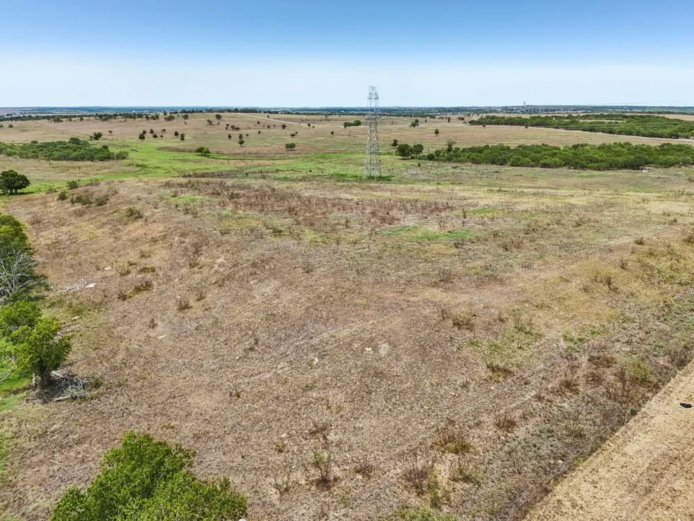 Hwy 183 Highway Lockhart, TX 78640