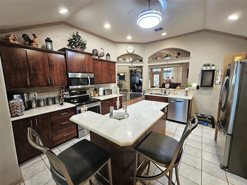 133 Lcr 777 Groesbeck, TX 76642