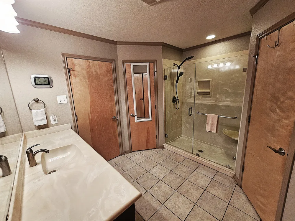 133 Lcr 777 Groesbeck, TX 76642