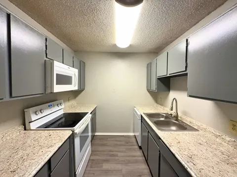 219 Fry Street #6