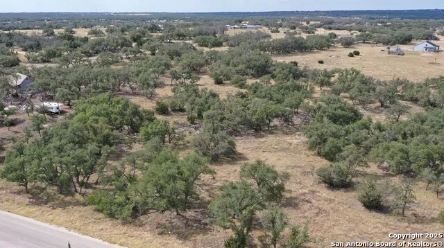 97 Nott Branch Rd Harper, TX 78631