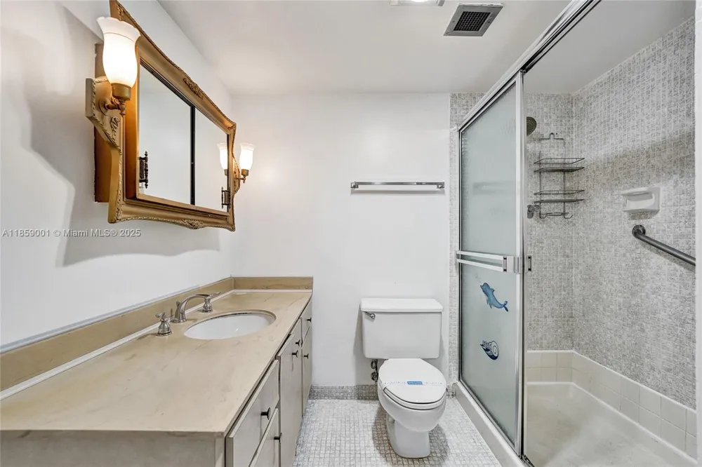 1965 S Ocean Dr #7K Hallandale Beach, FL 33009