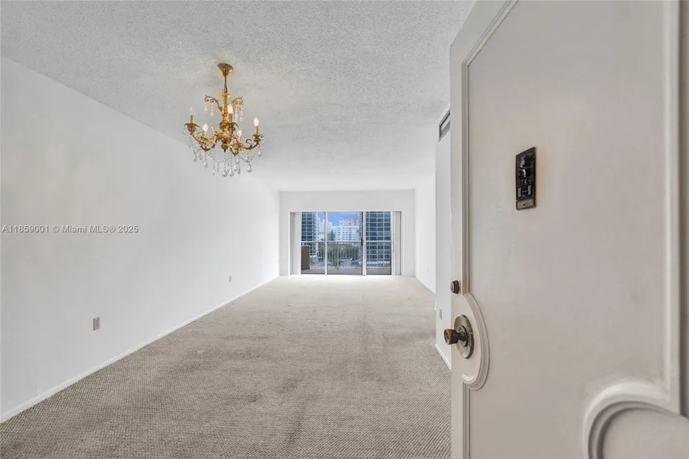 1965 S Ocean Dr #7K Hallandale Beach, FL 33009