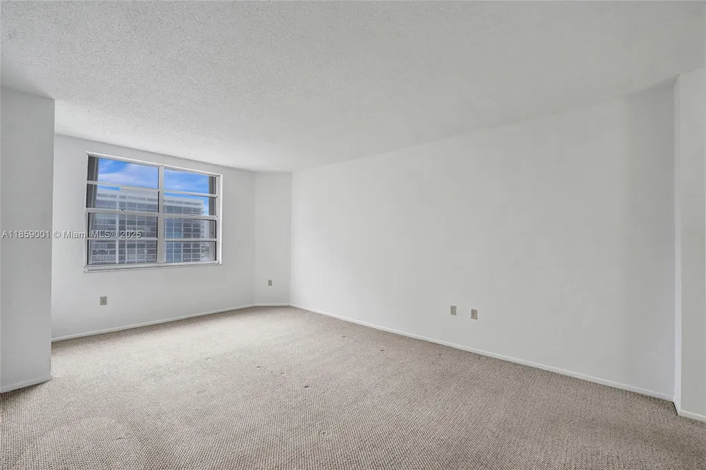 1965 S Ocean Dr #7K Hallandale Beach, FL 33009