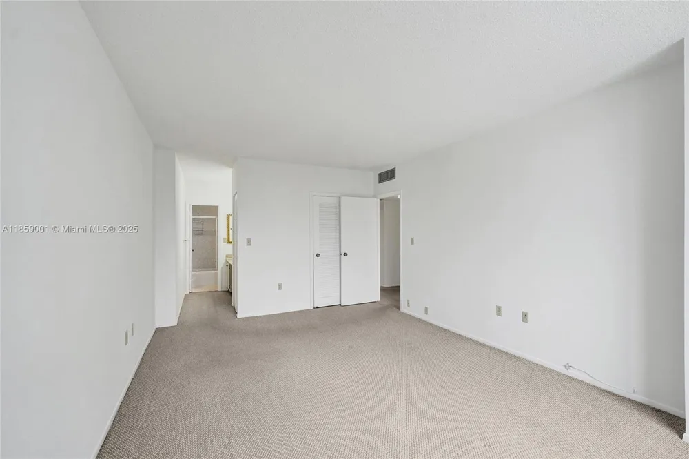 1965 S Ocean Dr #7K Hallandale Beach, FL 33009