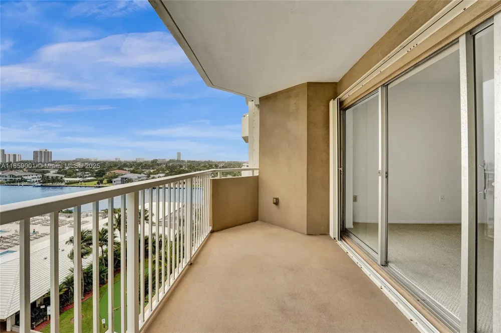 1965 S Ocean Dr #7K Hallandale Beach, FL 33009