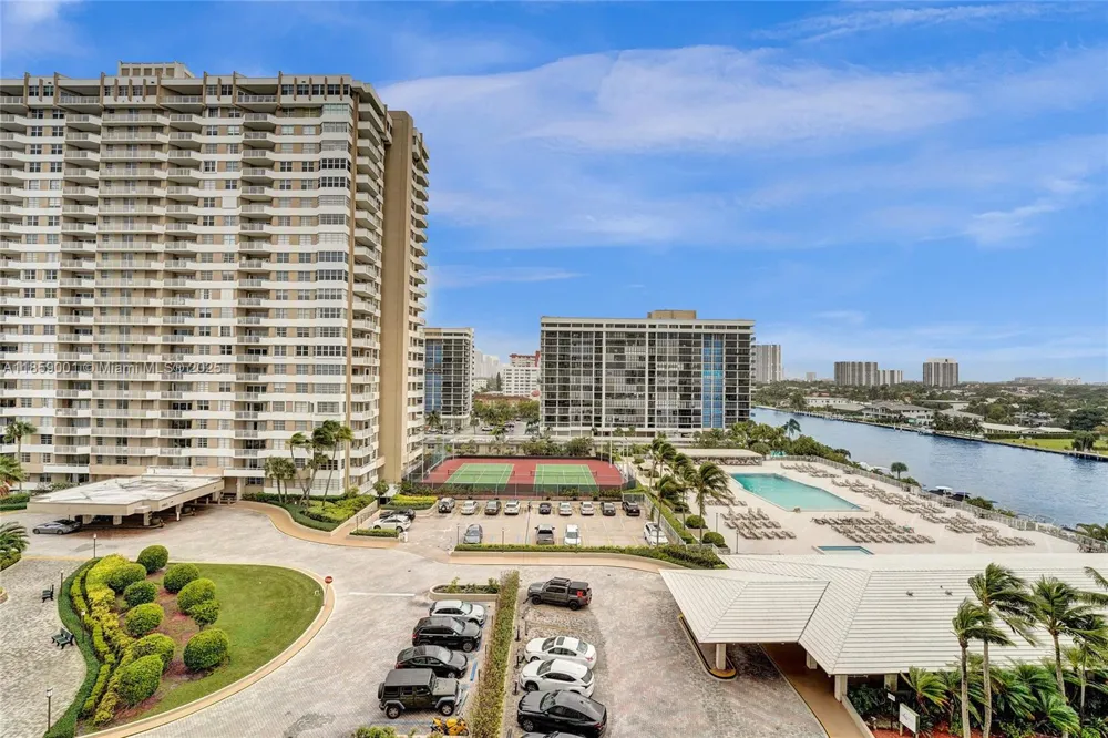 1965 S Ocean Dr #7K Hallandale Beach, FL 33009