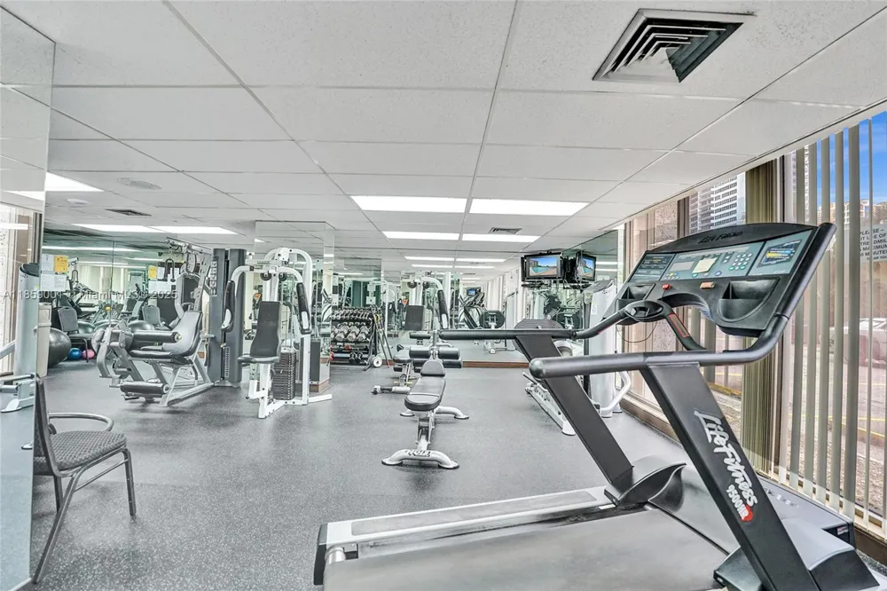 1965 S Ocean Dr #7K Hallandale Beach, FL 33009