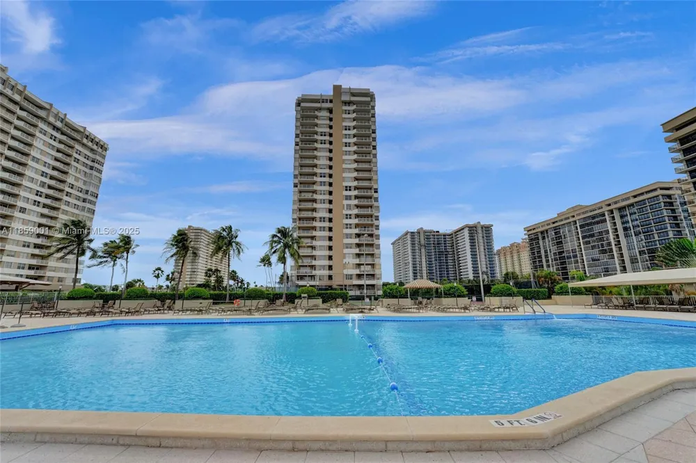 1965 S Ocean Dr #7K Hallandale Beach, FL 33009