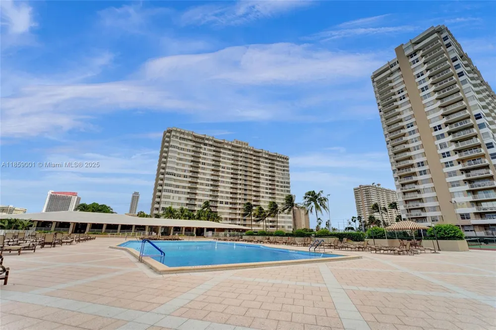 1965 S Ocean Dr #7K Hallandale Beach, FL 33009