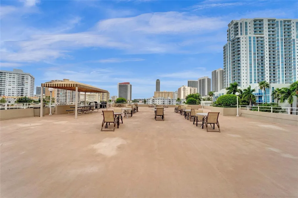 1965 S Ocean Dr #7K Hallandale Beach, FL 33009