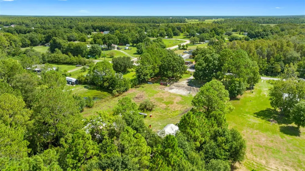 3207 CYPRESS TRAILS DRIVE Polk City, FL 33868