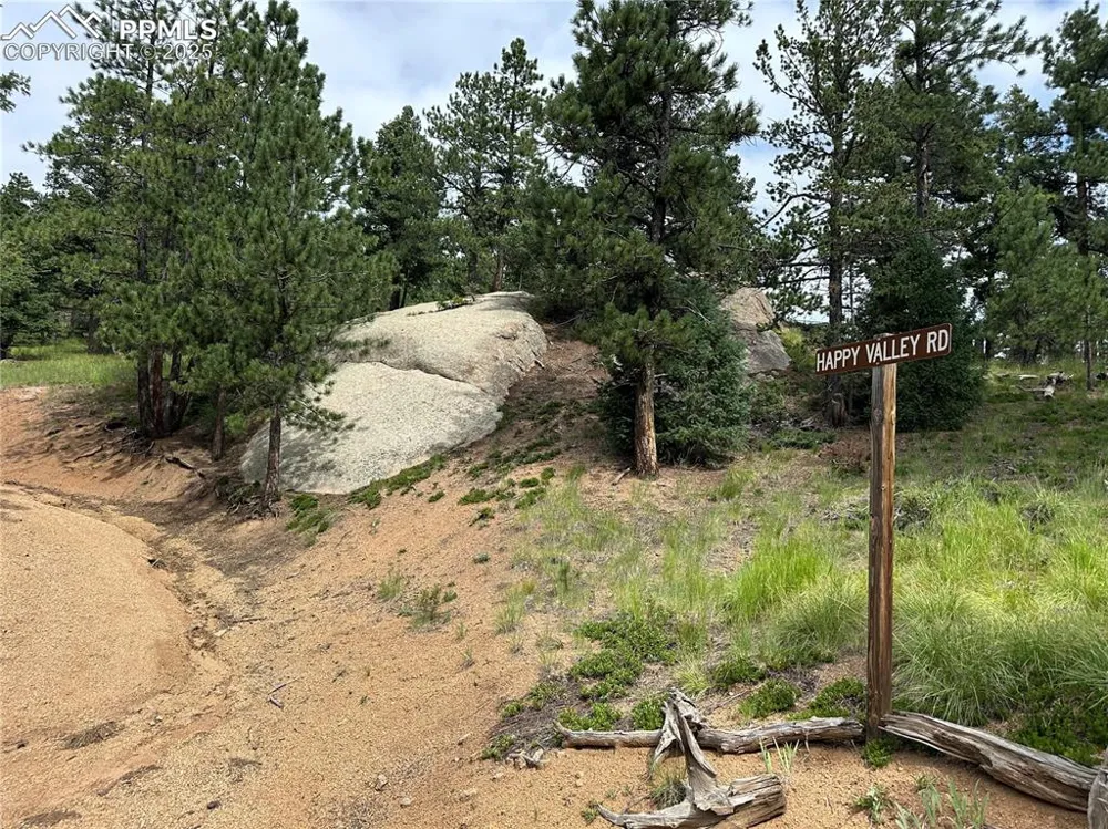 116 Happy Valley Road Manitou Springs, CO 80829