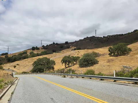 22575 Country View Dr
