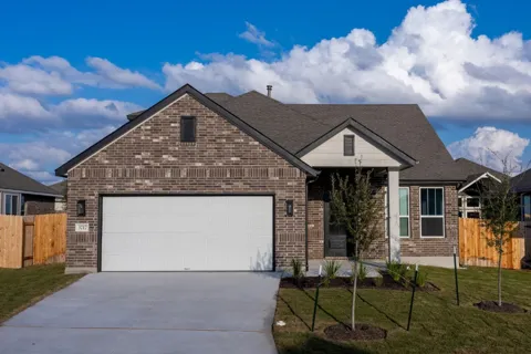 3717 Pin Oak Hills