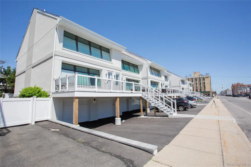 521 W Broadway #B Long Beach, NY 11561