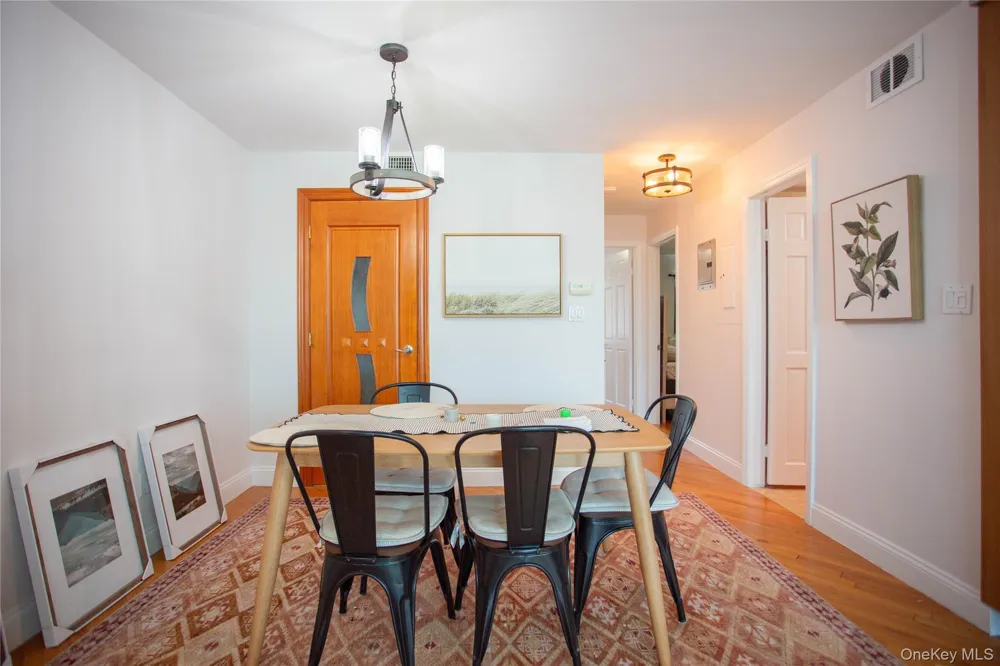 521 W Broadway #B Long Beach, NY 11561