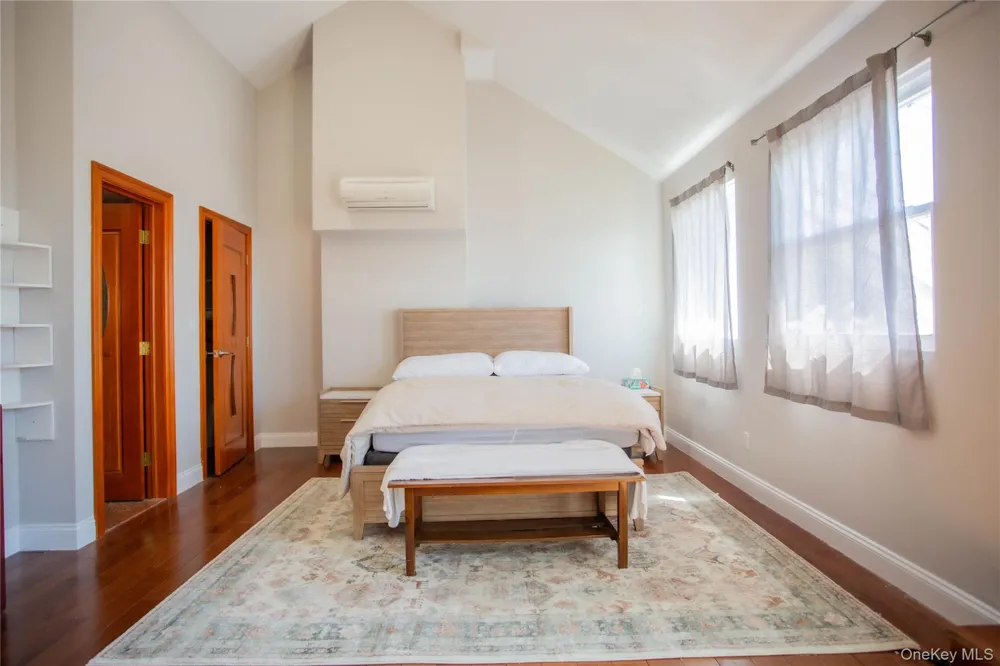 521 W Broadway #B Long Beach, NY 11561
