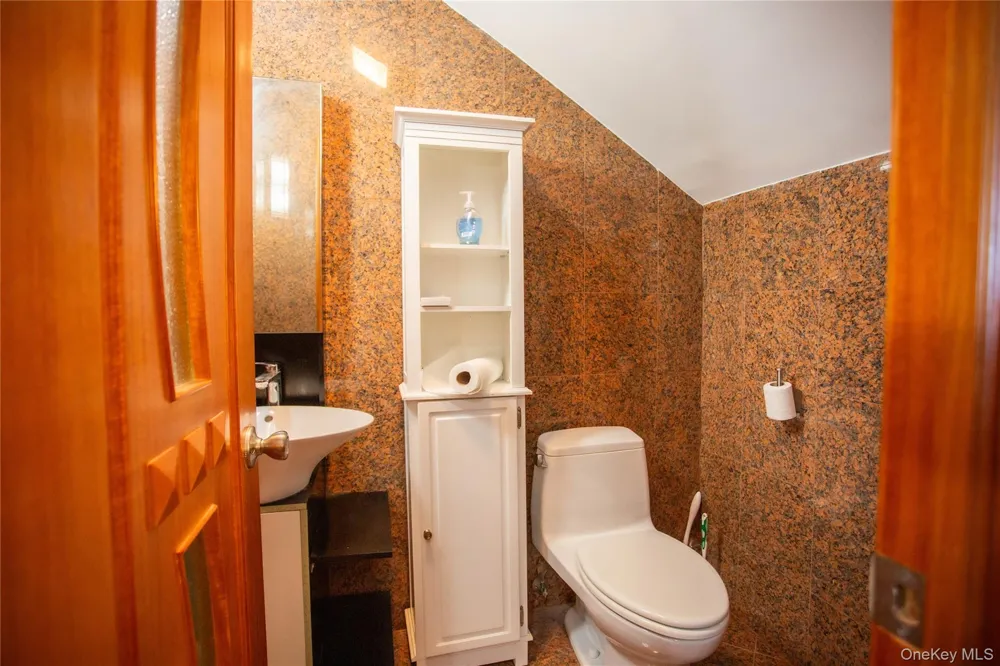 521 W Broadway #B Long Beach, NY 11561