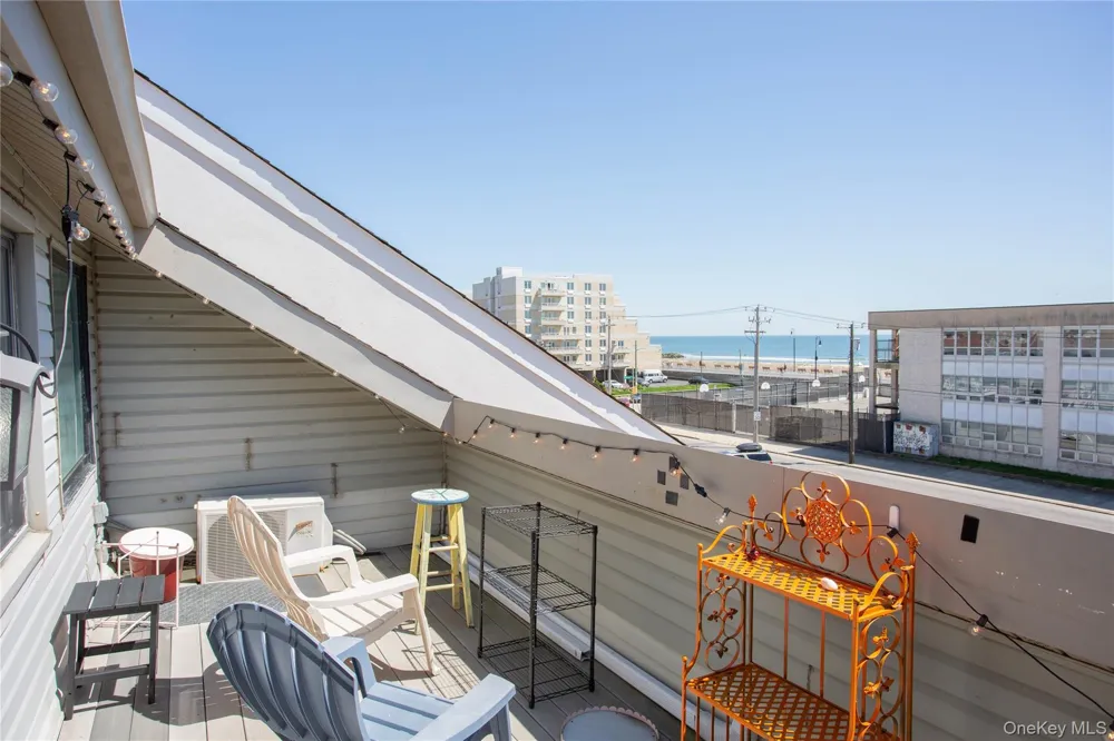 521 W Broadway #B Long Beach, NY 11561