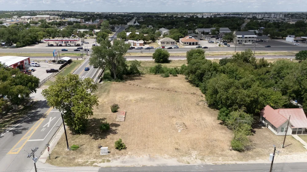 101 E South Street Leander, TX 78641