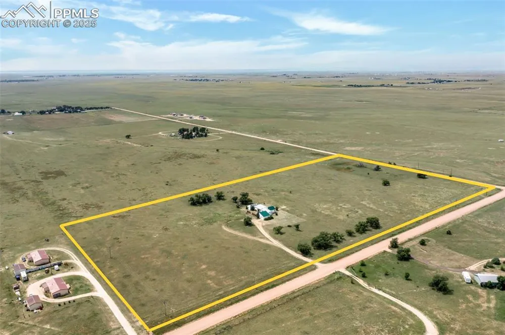 24975 Sanborn Road Calhan, CO 80808