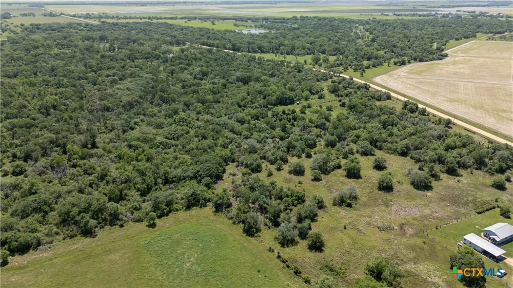 CR 394 El Campo, TX 77437