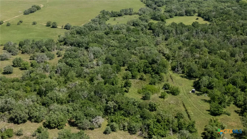 CR 394 El Campo, TX 77437