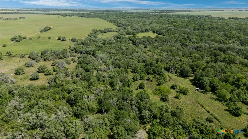 CR 394 El Campo, TX 77437
