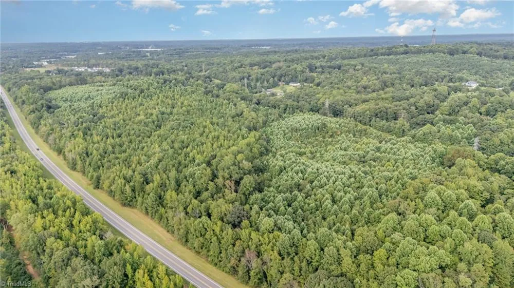 2619 S NC Highway 109 Thomasville, NC 27360