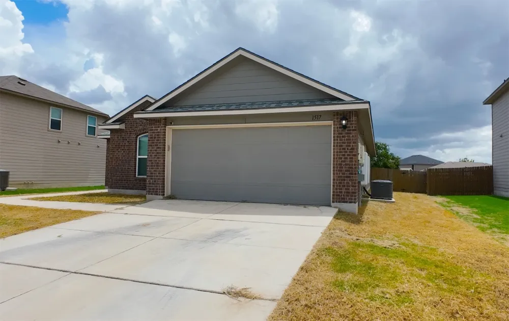 1517 Birmingham Drive Seguin, TX 78155