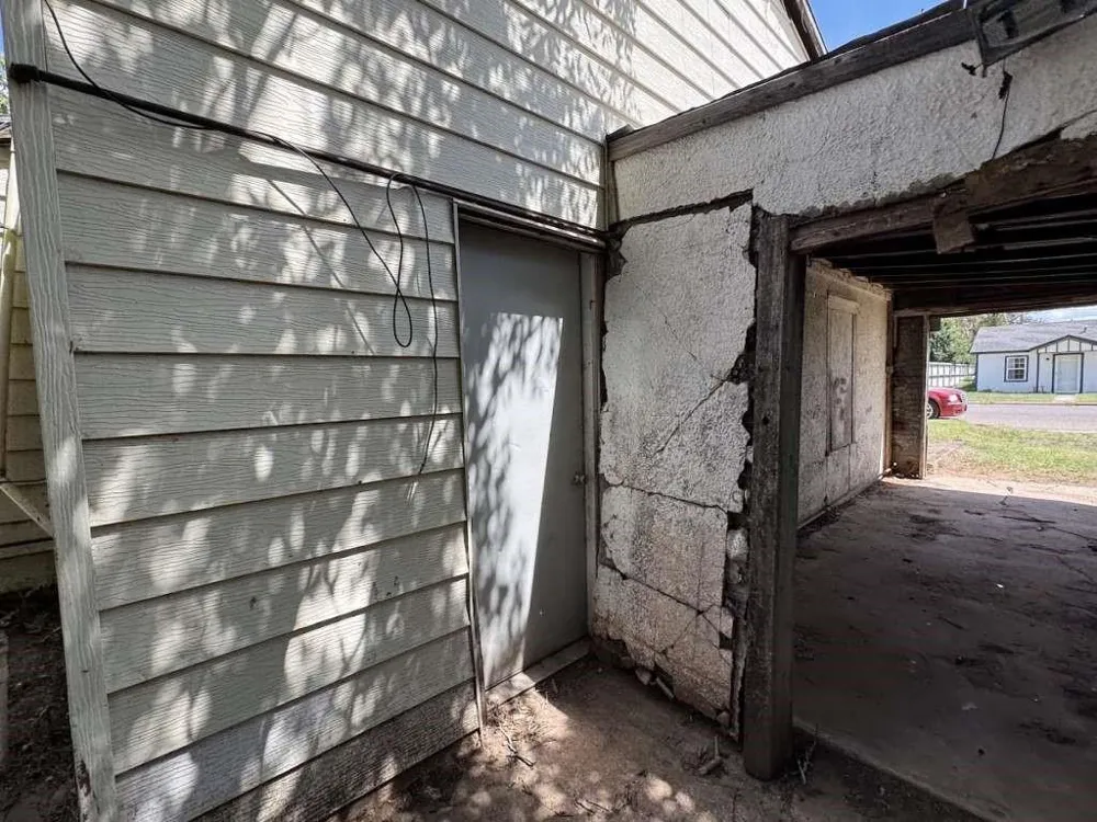 113 Maple Street Levelland, TX 79336