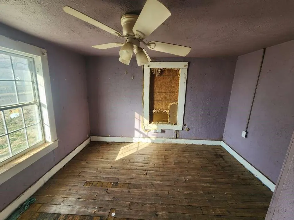 203 Pecan Street Levelland, TX 79336