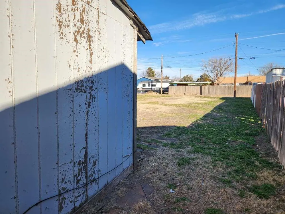 203 Pecan Street Levelland, TX 79336
