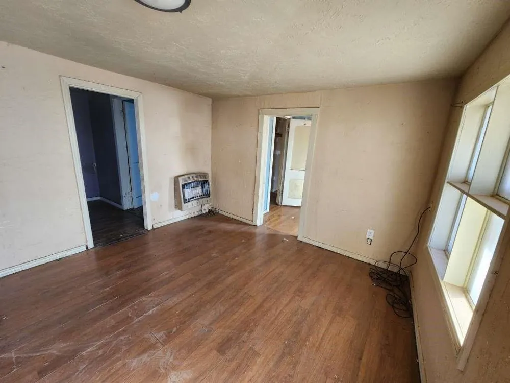 203 Pecan Street Levelland, TX 79336