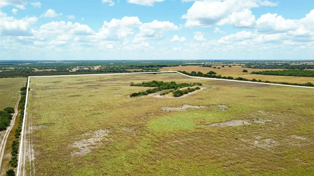 Cr 321 George West, TX 78022