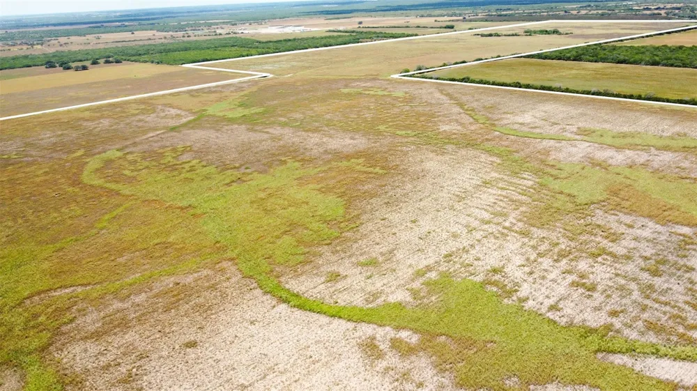 Cr 321 George West, TX 78022