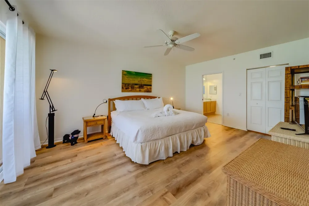 16550 GULF BOULEVARD #643 North Redington Beach, FL 33708