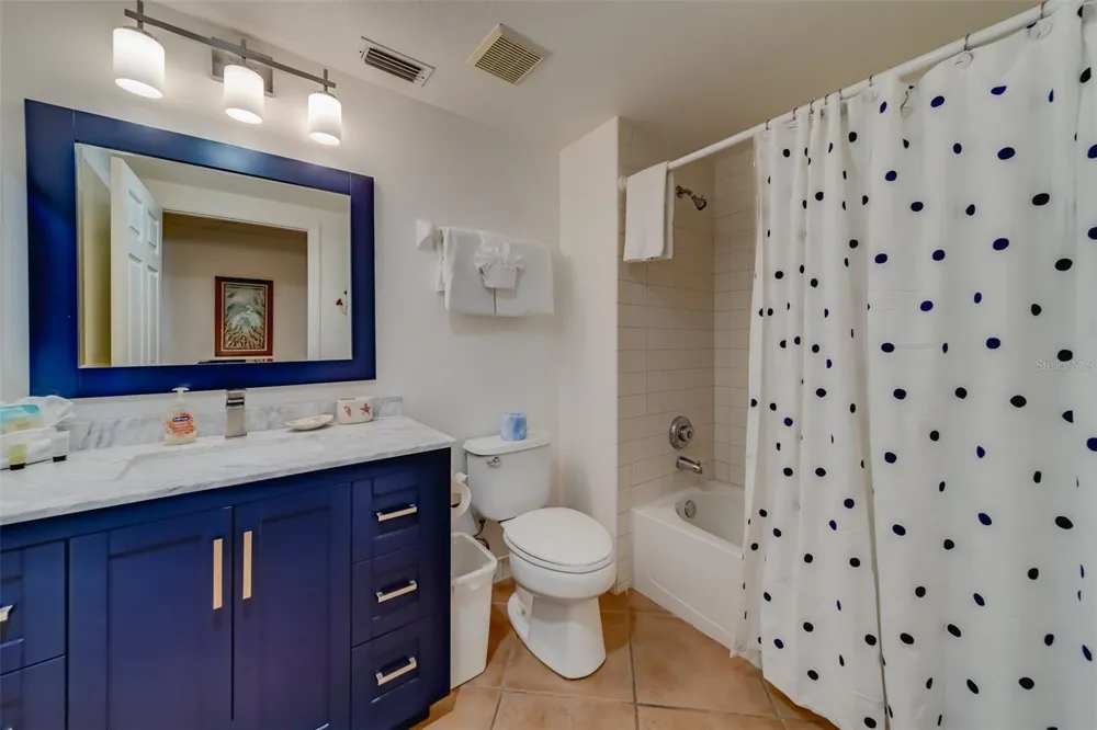 16550 GULF BOULEVARD #643 North Redington Beach, FL 33708