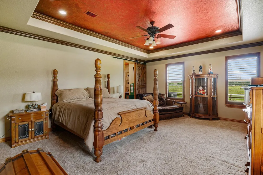 9474 E Fm  524 E Sweeny, TX 77480
