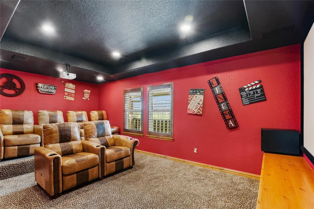 9474 E Fm  524 E Sweeny, TX 77480