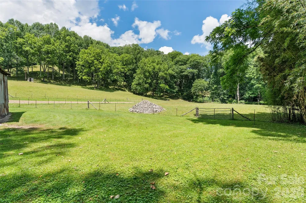 Tract 3 & 4 Badd Lane Maggie Valley, NC 28751