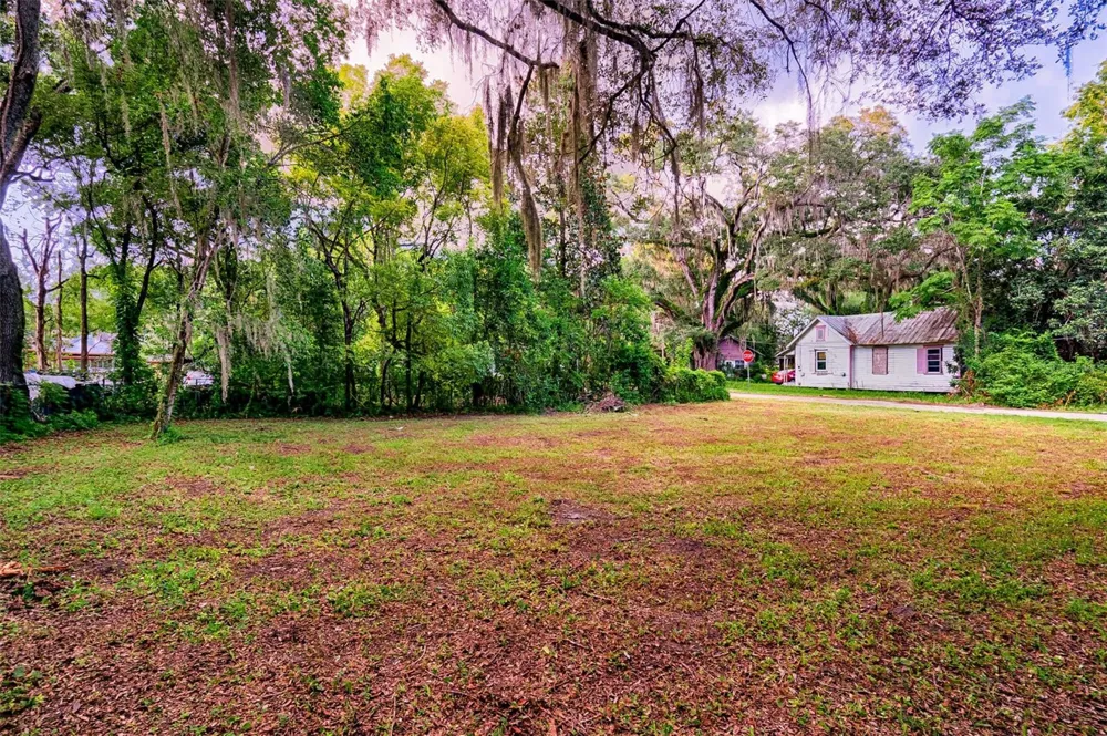 534 & 580 NW 7TH TERRACE Gainesville, FL 32601