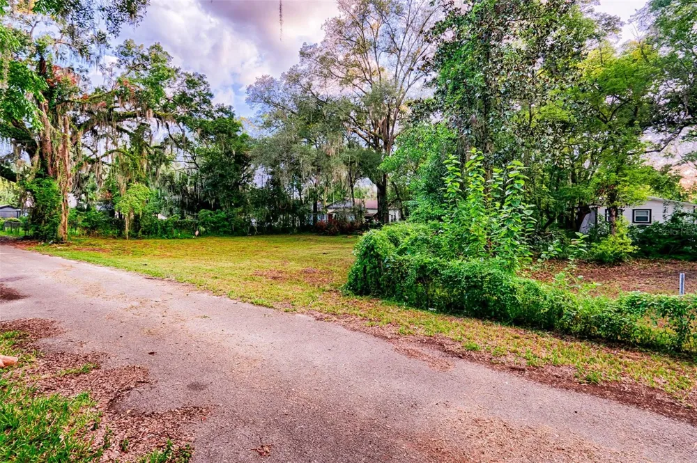 534 & 580 NW 7TH TERRACE Gainesville, FL 32601