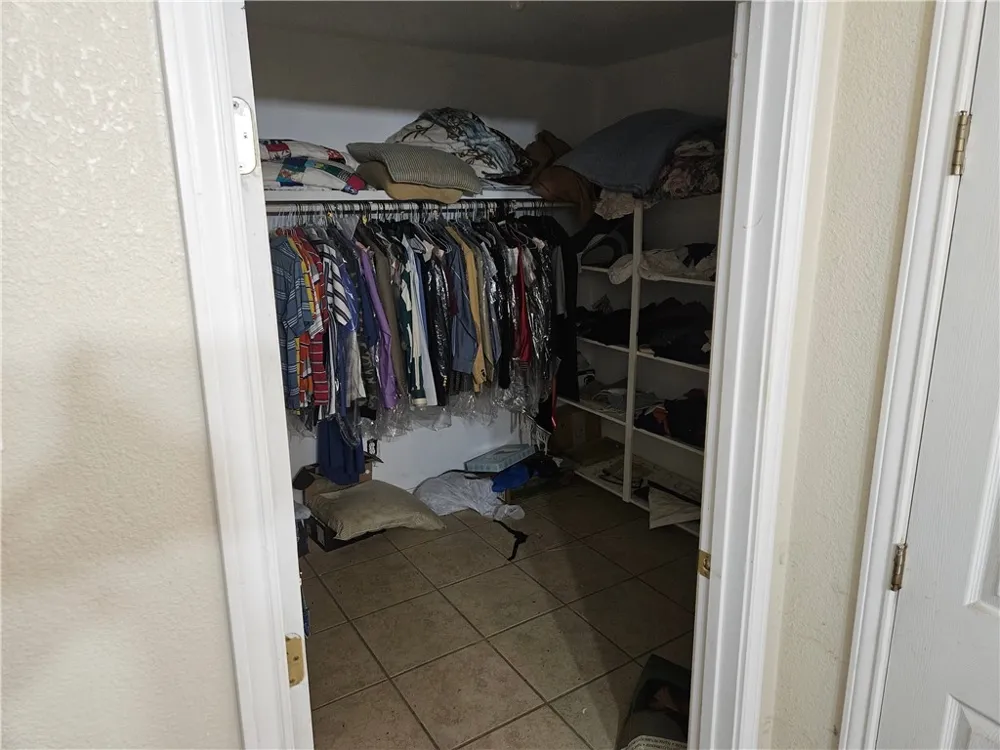 211 County Road 310 Orange Grove, TX 78372